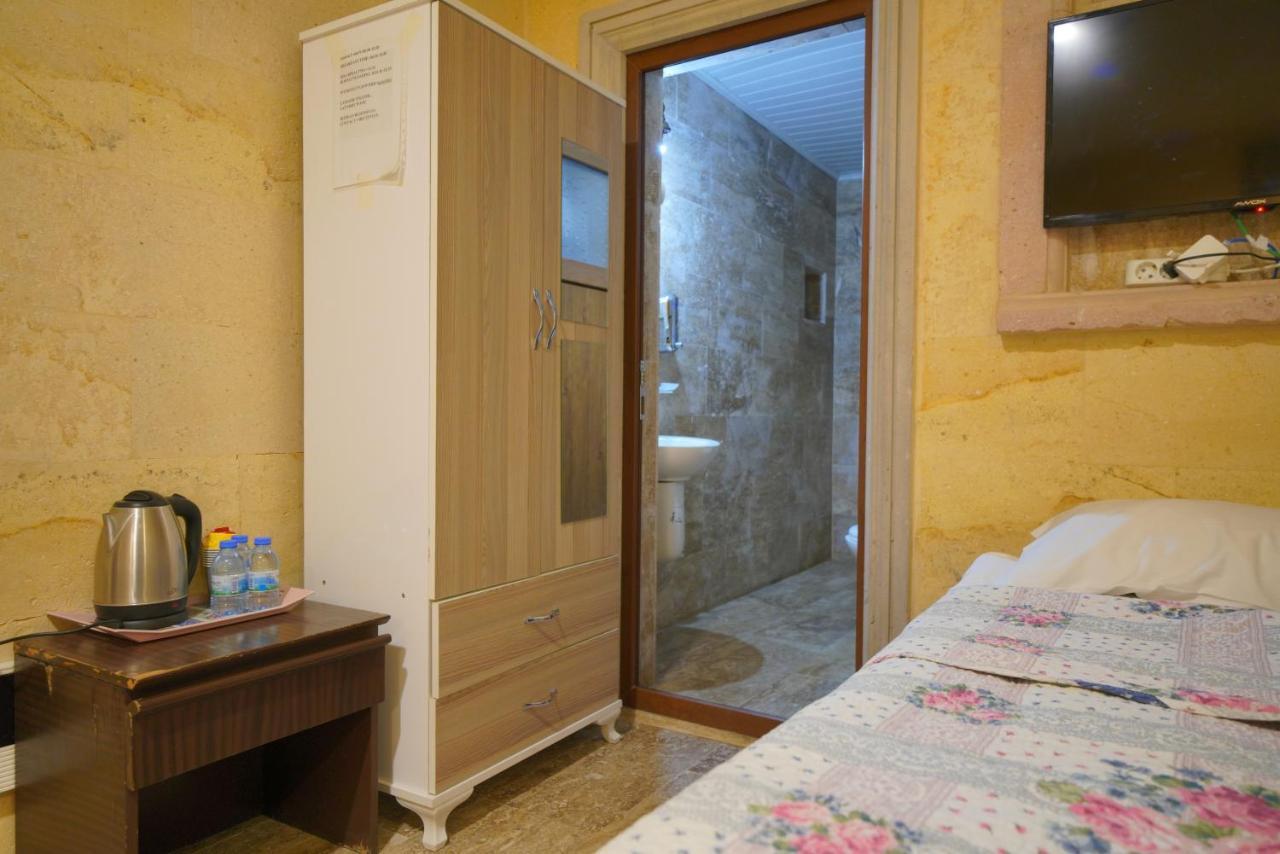 Lucky Luke Stone House Apartment Goreme Exterior photo