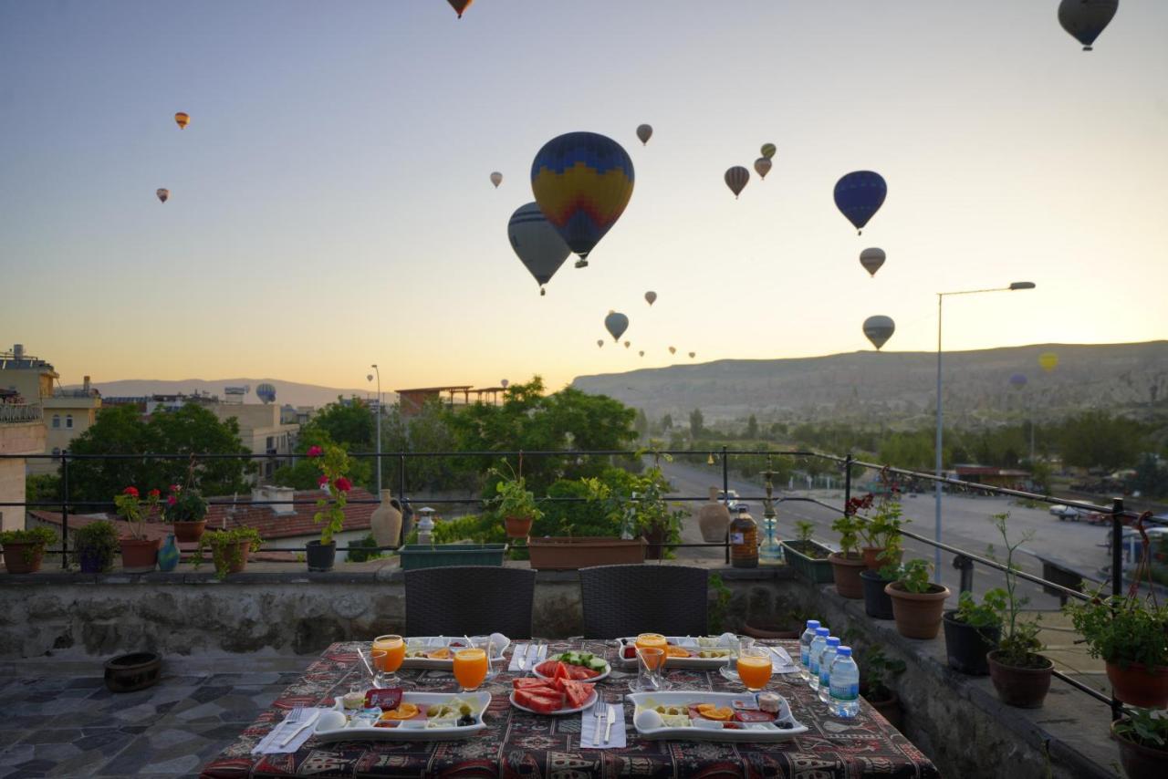 Lucky Luke Stone House Apartment Goreme Exterior photo