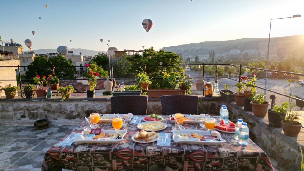 Lucky Luke Stone House Apartment Goreme Exterior photo