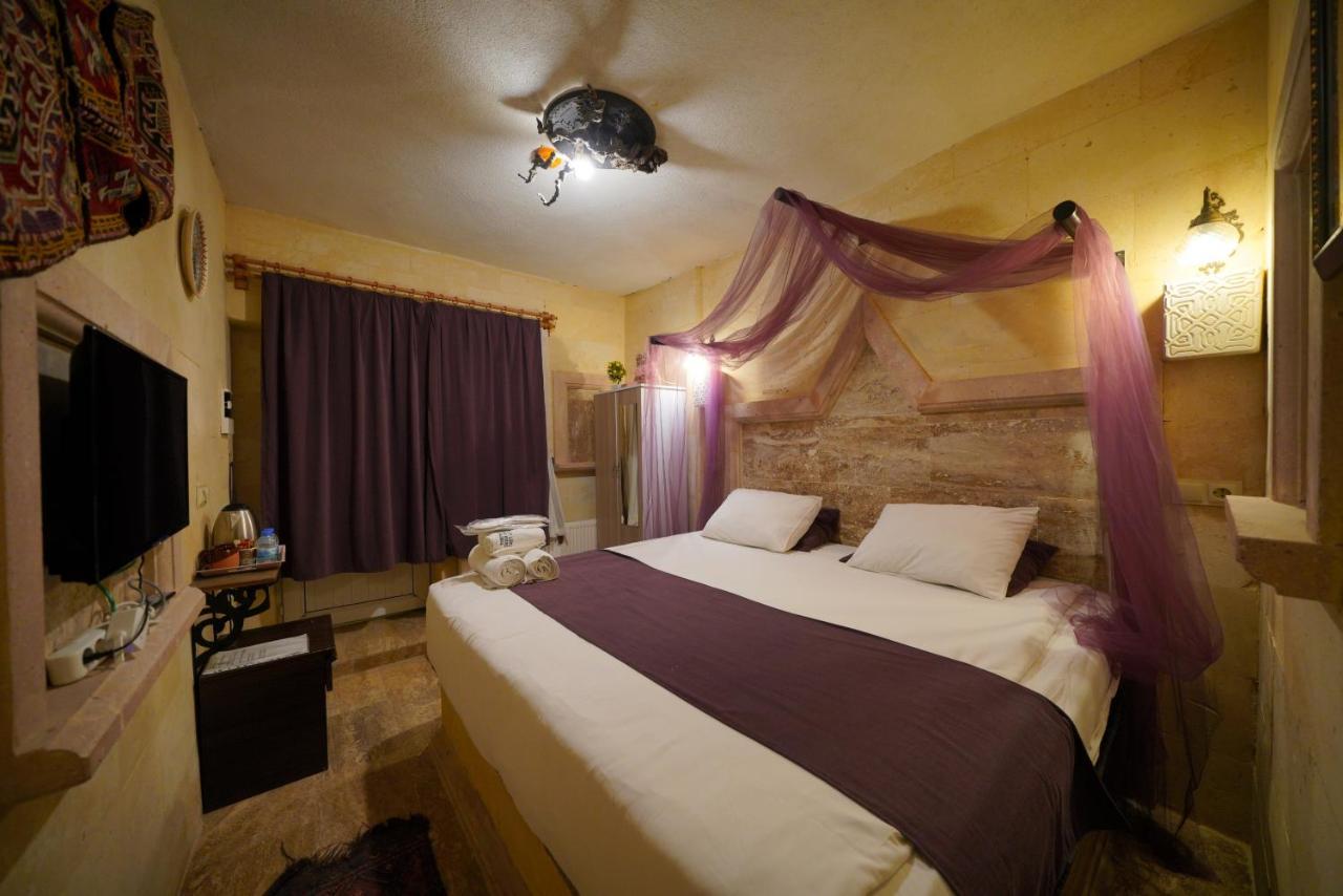 Lucky Luke Stone House Apartment Goreme Exterior photo