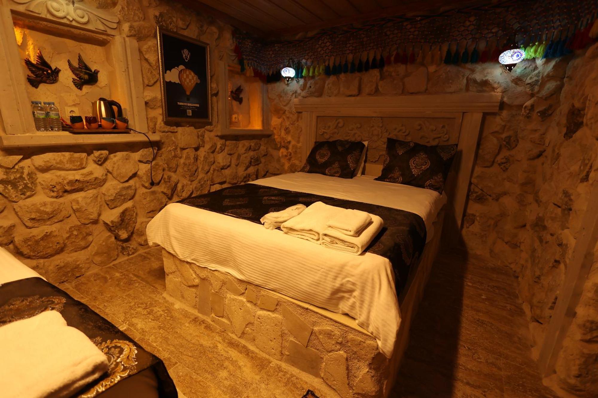 Lucky Luke Stone House Apartment Goreme Exterior photo
